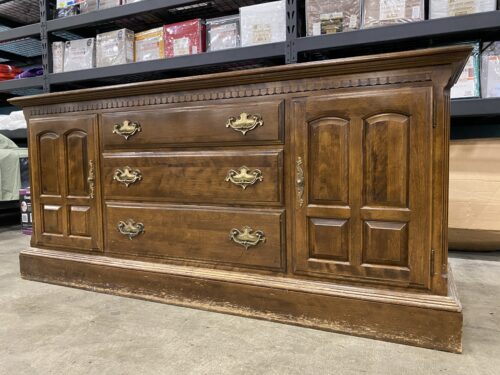 ETHAN ALLEN 3 Drawer Lowboy Dresser with Storage