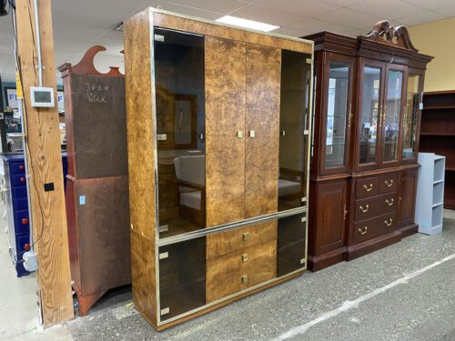 THOMASVILLE Founders Vintage Lighted Burled Wood China Cabinet
