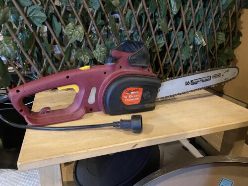 CHICAGO ELECTRIC 14" Electric Chainsaw