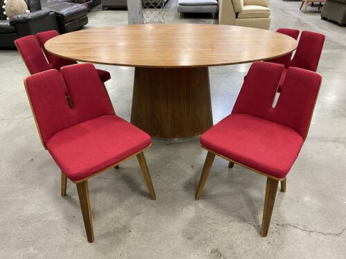 MOES HOME COLLECTION Otago Oval Walnut Dining Table with 4 Red Split Back Chairs