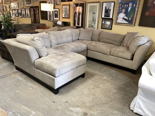 CINDY CRAWFORD HOME Tan 3-Piece Sectional w/ Lounger