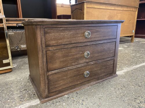 RESTORATION HARDWARE Maison Closed 3 Drawer Nightstand
