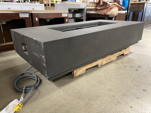 RESTORATION HARDWARE Orizaba Rectangular Fire Table in Onyx