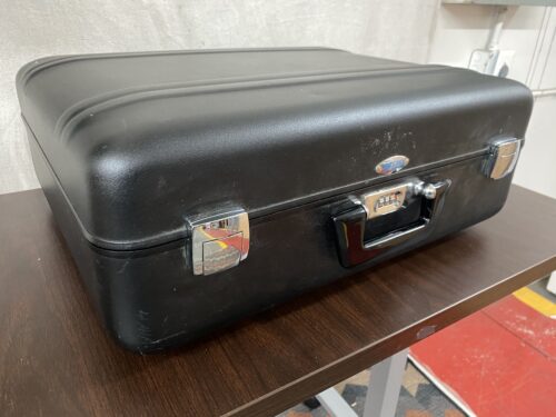 ZERO HALLIBURTON Black Aluminium Safety Locking Briefcase