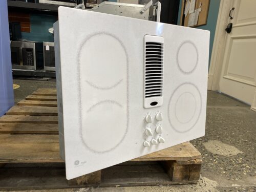 GE White Electric Ceramic Stovetop Model #P989T0D2WW