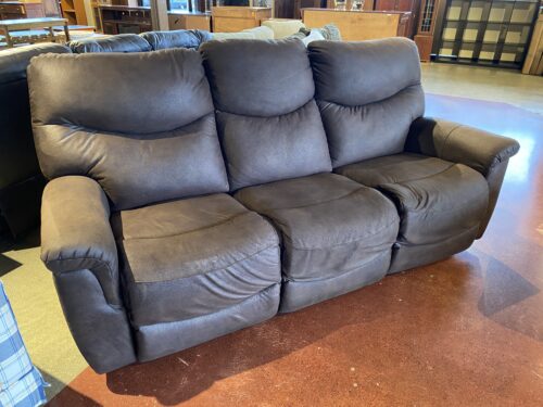 PACIFIC FURNITURE Cozy Three Seater Recliner Couch