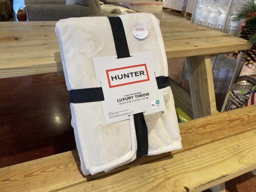 NEW! HUNTER Faux Fur Reverse Luxury Throw - 100% Cotton
