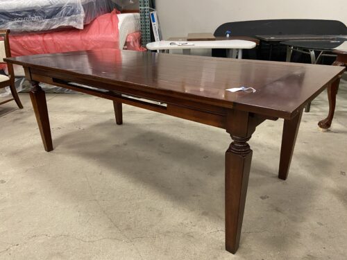 Mahogany Stained Dining Table with 2 Leaf Extensions