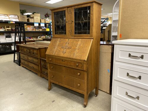 ROCKFORD FURNITURE Vintage Rolling Lockable Secretory Desk