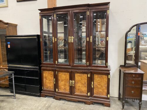 Chinoiserie China Hutch with Etched Glass and Carved Walnut Burl Detail