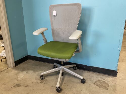 HAWORTH  Zody Standard Posture Mesh Office Chair