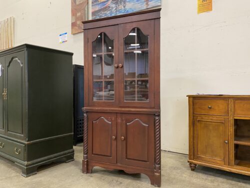 Wildwood Cherry Corner China Hutch