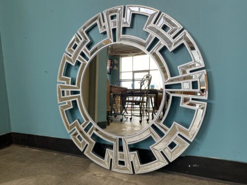 ABBYSON Pierre Round Silver Wall Mirror