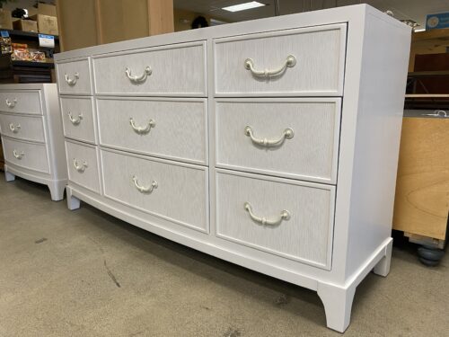 LEXINGTON White 9-Drawer Lowboy Dresser