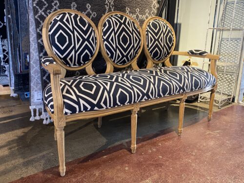 Modern Louis XV-Style 3-Seater Settee