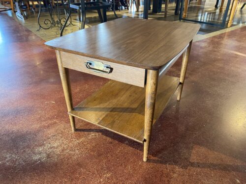 LANE Vintage Mid-Century Modern Single Drawer Walnut End Table