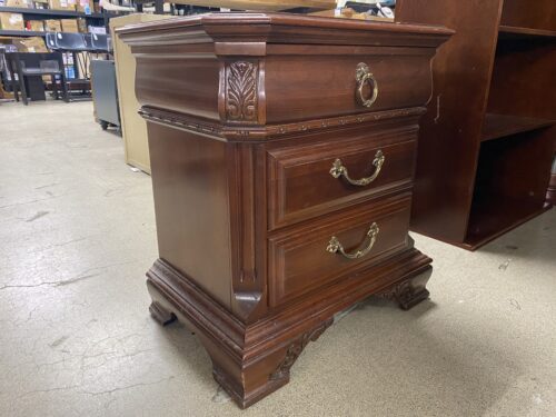 SUMTER CABINET CO.  Vintage Cherry 3-Drawer Nightstand