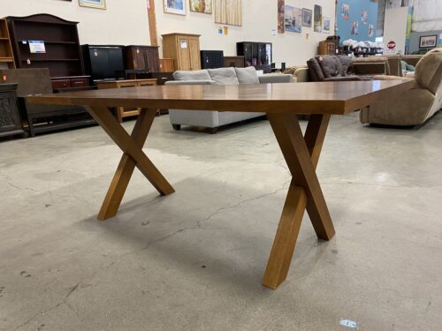 Cherry Stained Dining Table with Interlocking Legs
