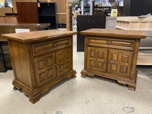 THOMASVILLE Vintage 1-Drawer Closed Nightstand (Set of 2)