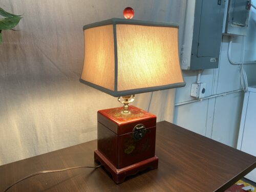 Chinoiserie Red & Gold Painted Table Lamp Chest
