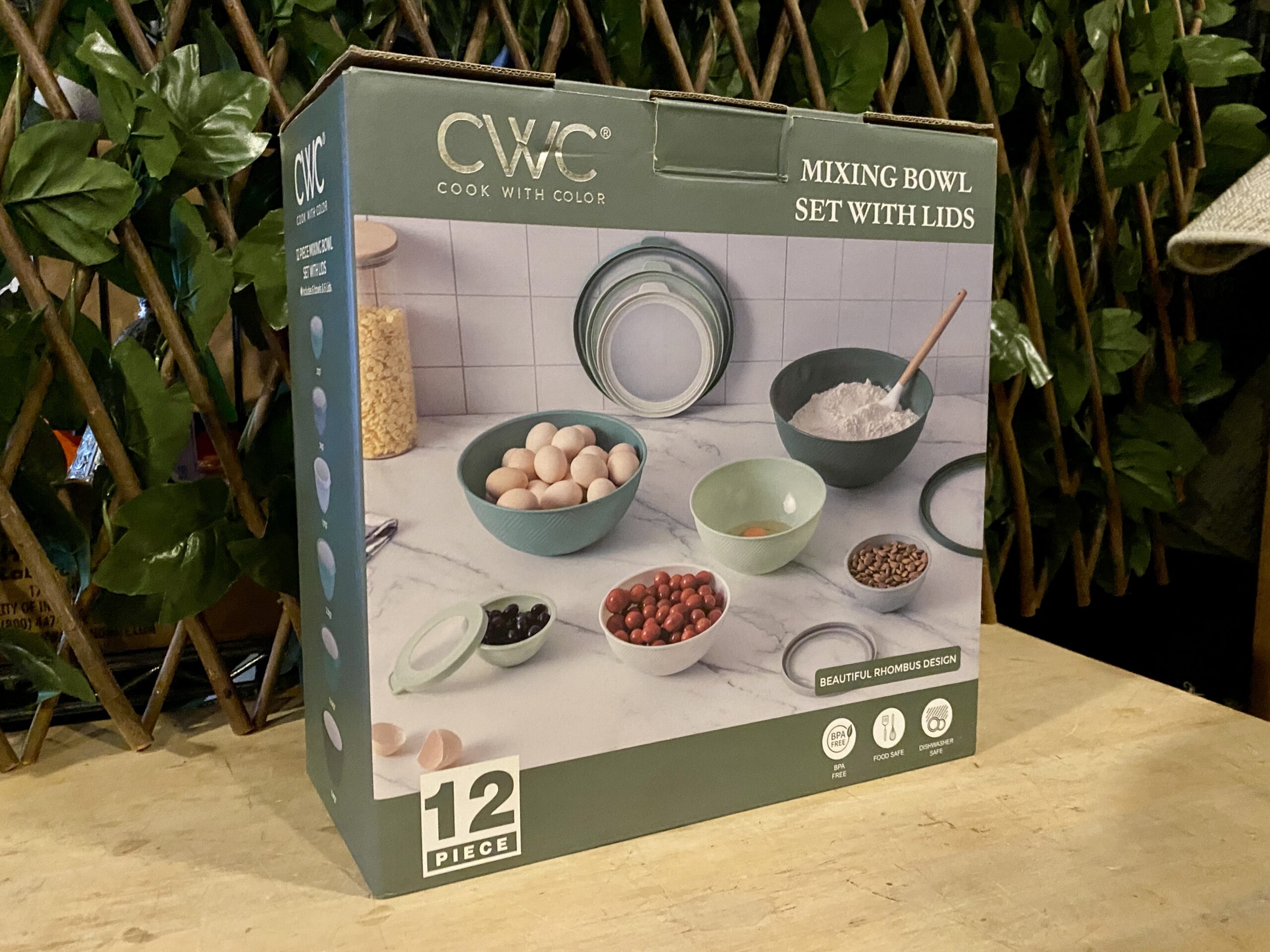 NEW! CWC 12 Pc. Mixing Bowl Set w/ Lids, Rhombus Design