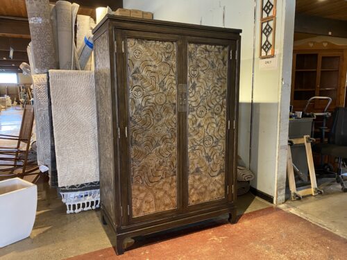 COLLEZIONE EUROPA Intricate Leaf Metallic Armoire