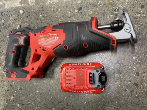 CRAFTSMAN Cordless Reciprocating Saw w/ Battery Model #CMCS300