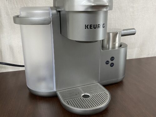 KEURIG K-Café Single Serve Coffee, Latte & Cappuccino Maker Model #K84