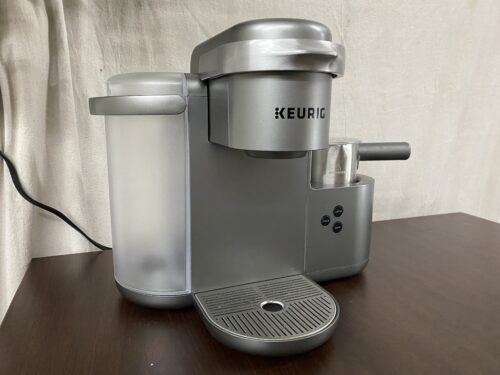 KEURIG K-Café Single Serve Coffee, Latte & Cappuccino Maker Model #K84