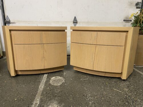 Blonde Curved 2-Drawer Closed Nightstand (Set of 2)