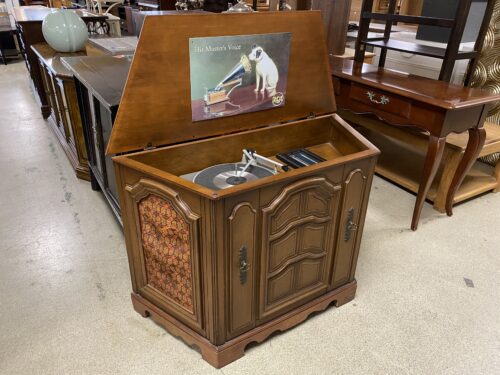 VICTROLA RCA Victor Solid State Record Player/Stereo