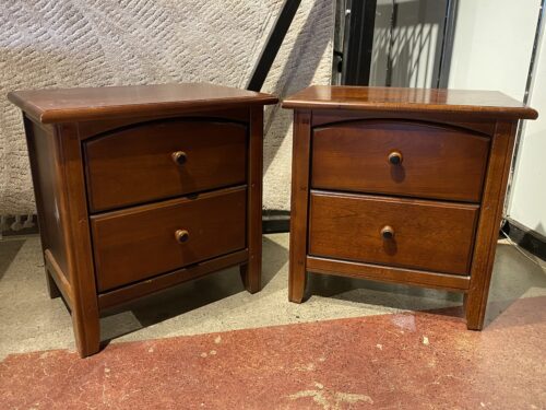 BASSETT Cherry 2-Drawer Nightstand Set (Set of 2)
