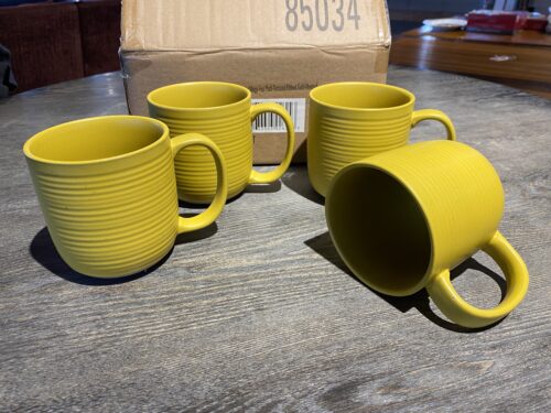 NEW! ELANZE DESIGNS Mustard Ribbed Ceramic Stoneware 16oz. Mug Set (Set of 4)