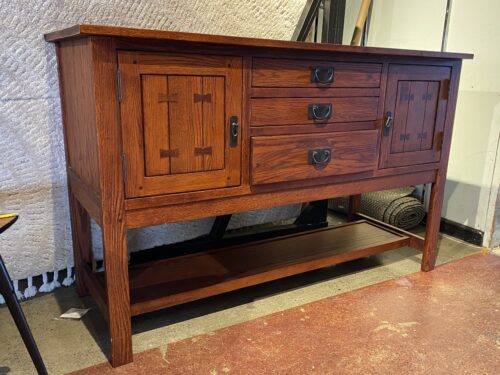 SHIN-LEE Solid Oak Mission Style Sideboard/Buffet