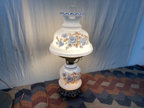 Vintage Blue Rose Dual Light Hurricane Lamp