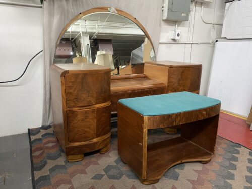 WEST MICHIGAN Vintage Art Deco Waterfall Vanity w/ Round Mirror & Matching Stool