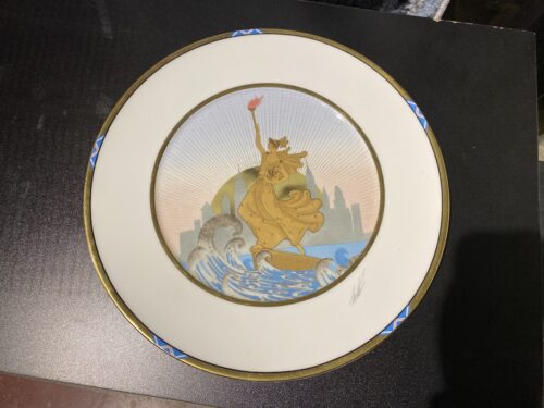 SEVENARTS LIMITED Statue of Liberty Plate