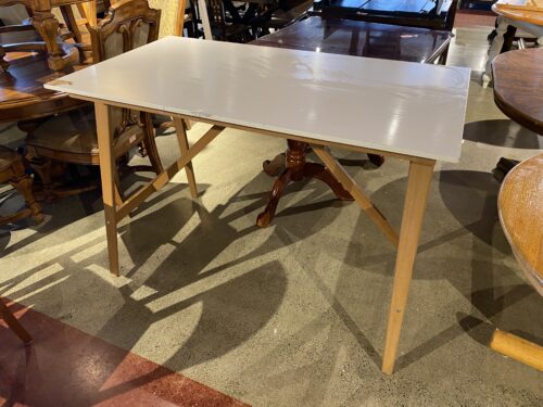 White Top Bar Table with Solid Wood Legs