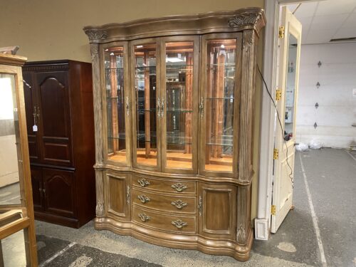 BERNHARDT Blonde Ornately Carved Lighted China Hutch