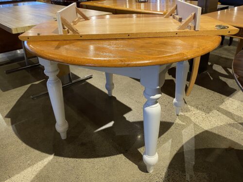 Blonde & White Round 2-Tone Dining Table w/ Leaf