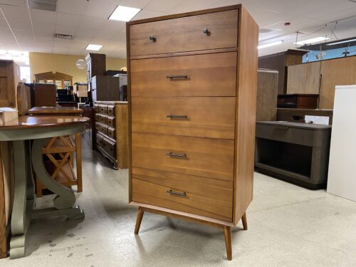 OKIOKI Light Brown Mid Century Style 5-Drawer Tall Dresser