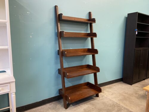 WILLIAMS SONOMA Cherry Finished 5 Shelf Leaning Bookcase