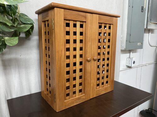 Lattice Wood 2-Door Small Storage Cabinet