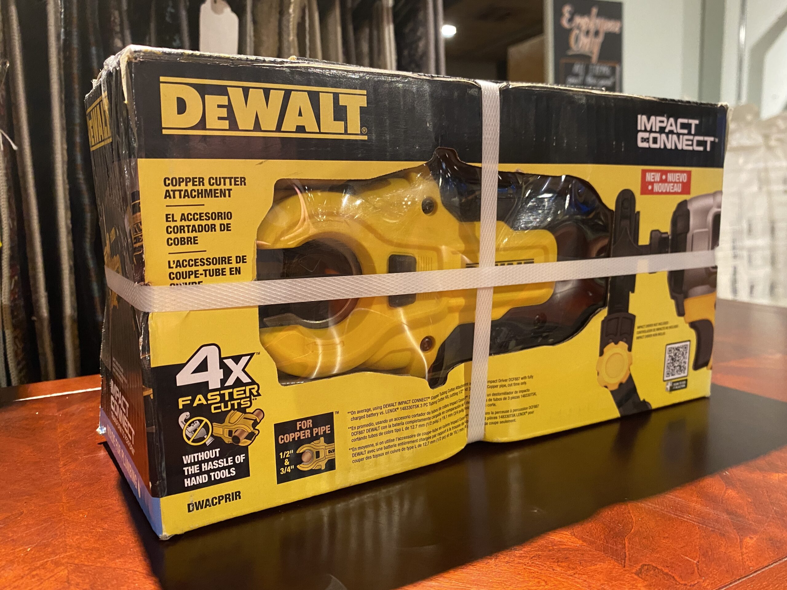 NEW! DEWALT Copper Cutter Attachment  Model #DWACPRIR