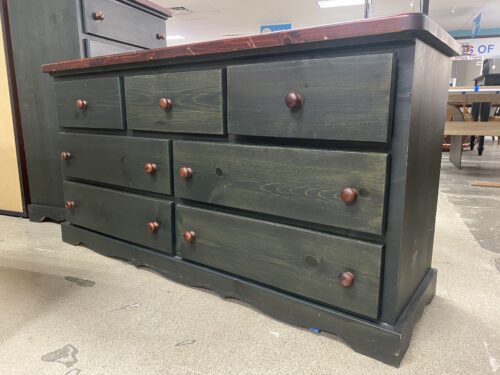Forest Green Made in Canada 7-Drawer Low Dresser