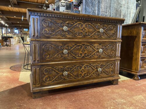 HENREDON Solid Wood Three Drawer Dresser with Intricate Carving
