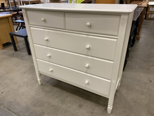 POTTERY BARN KIDS Madeline 5 Drawer Dresser in Simply White