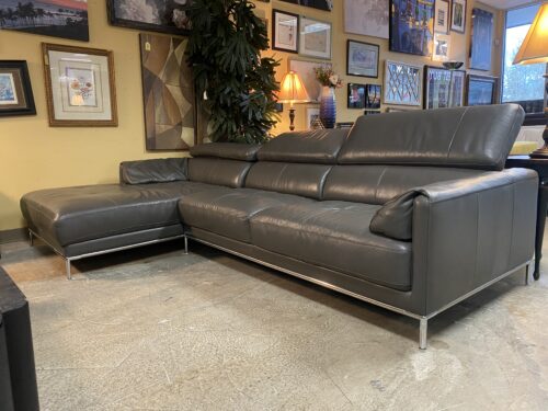 Contemporary Dark Grey Leather L-Shaped Sectional w/ Adjustable Headrest