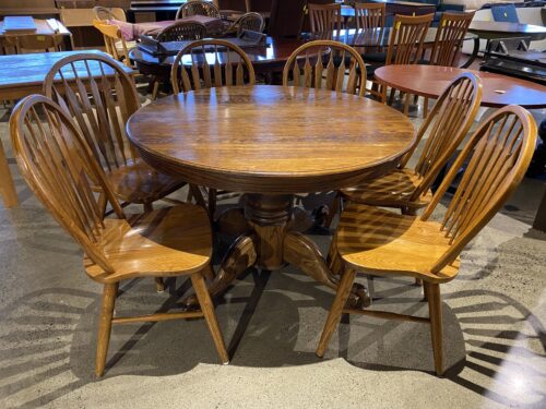 Round Clawfoot 6-Seater Dining Set