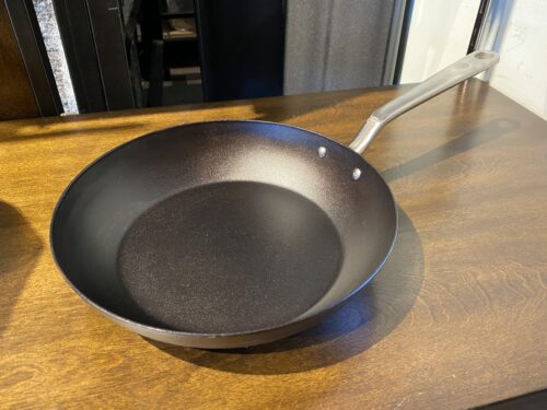 MADE IN Seasoned Carbon Steel Frying Pan, 10" Medium
